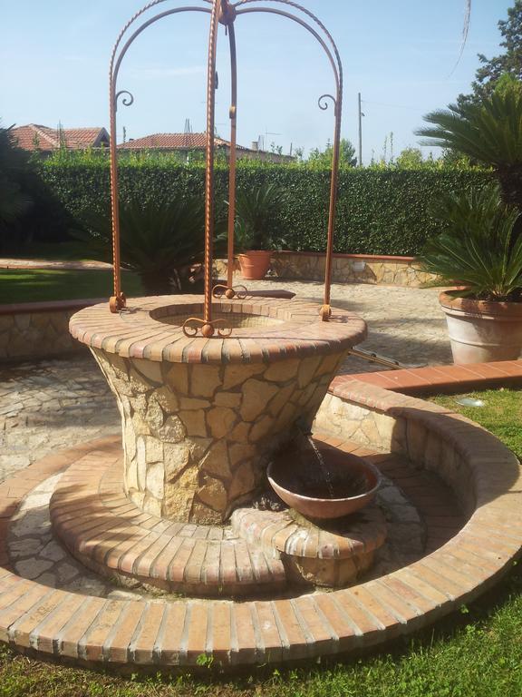 Complesso Turistico Ricettivo L'Oasi Del Golfo Di Salerno Lejlighed Battipaglia Eksteriør billede